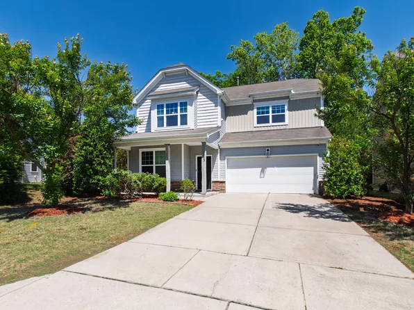 113 Lyonshall St, Fuquay Varina, NC 27526