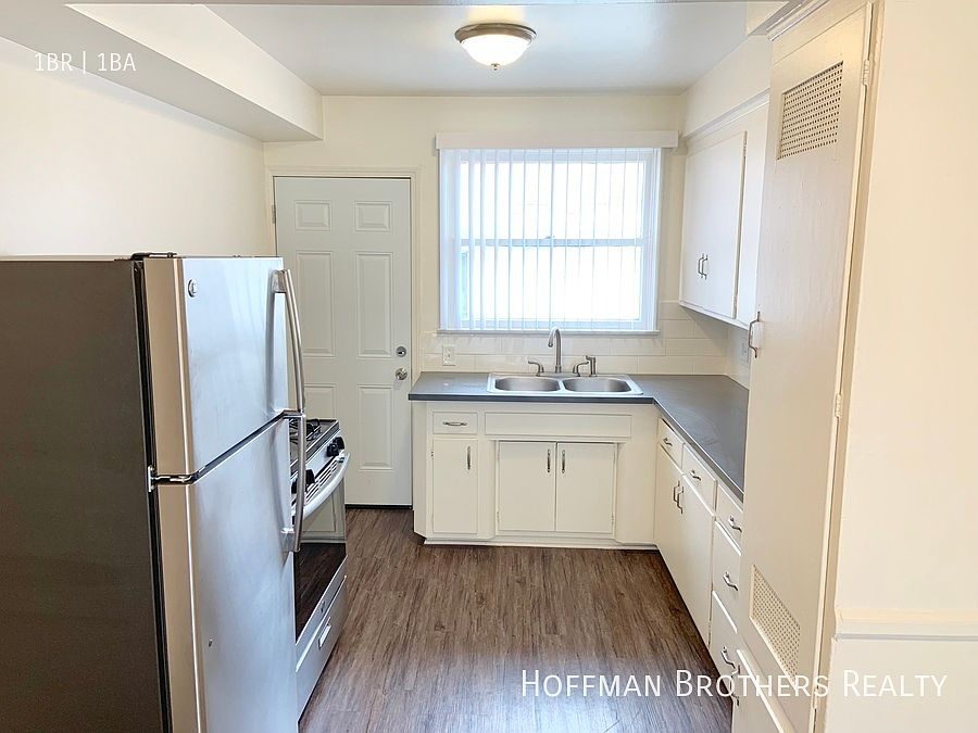 1st image of 5852 Condon Ave #3