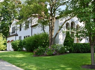 559 Brier St, Kenilworth, IL