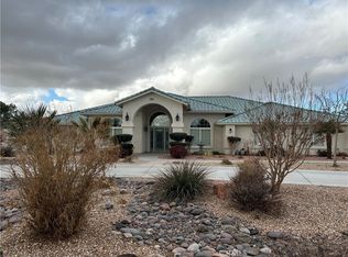 14460 Inkpa Rd, Apple Valley, CA 92307