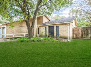 9907 Charter Ridge Dr, Houston, TX 77070