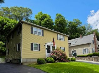 66 Locust Ave, Worcester, MA 01604