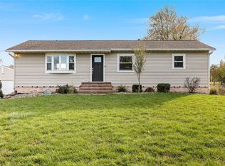 2501 Kenway Blvd SW, Cedar Rapids, IA 52404