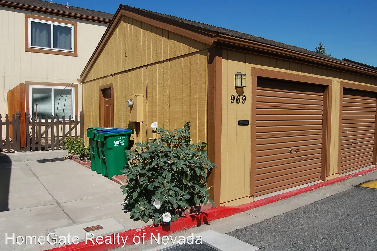 969 Buffalo Way photo 1