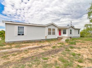 2130 Stagecoach Rd, Seguin, TX 78155