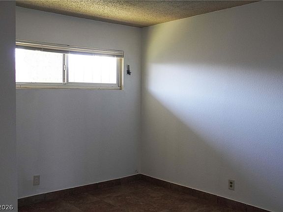 5th image of 2321 Ellis St
