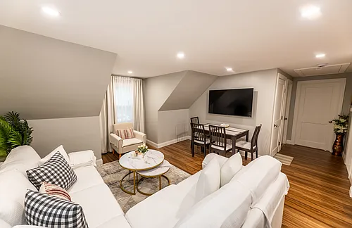 32 Farmington St #2 Photo 1
