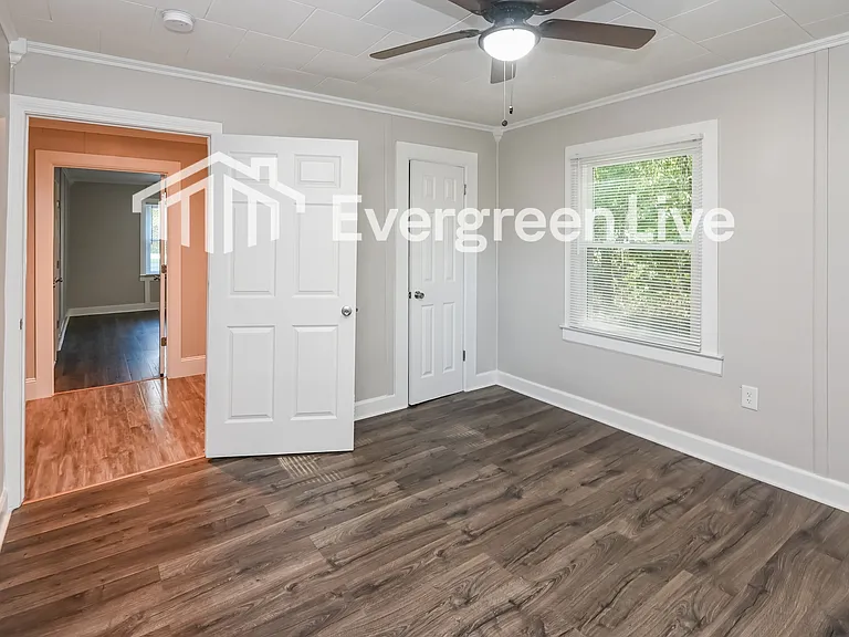 400 Westover Ave — Photo 5