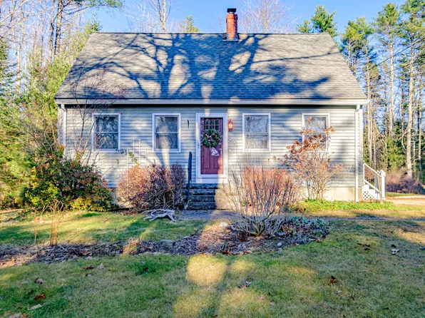 27 Trails End Lane, Freeport, ME 04032