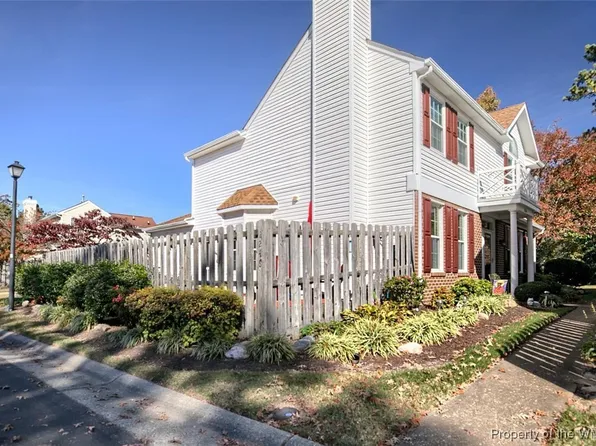 2246 White House Cv, Newport News, VA 23602