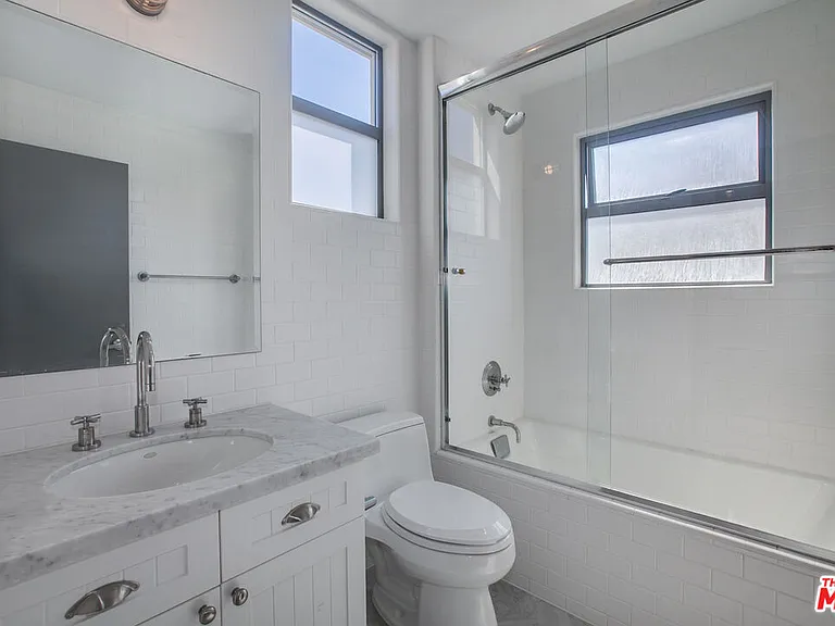 1358 4th Ave #D — Photo 11