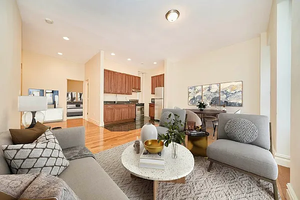 Rented by Living New York | media 1