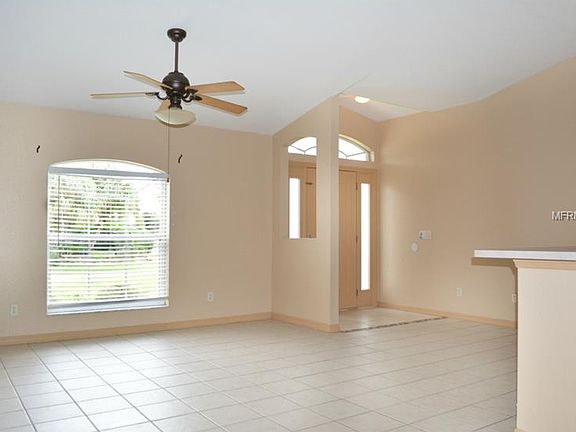 2nd image of 2205 Dongola St