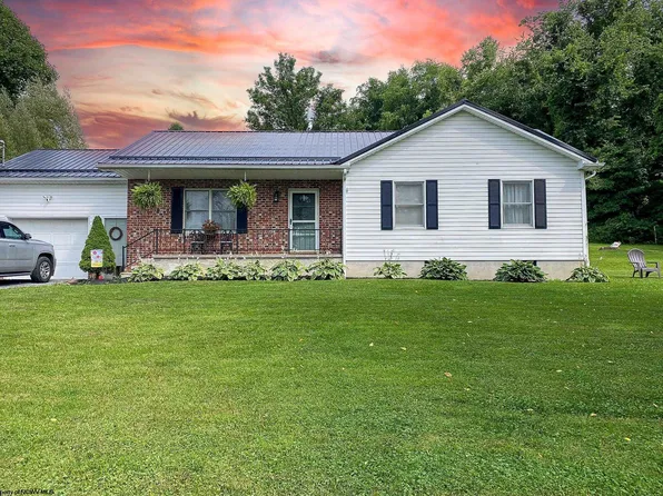 57 Hildebrand Lock And Dam Rd, Morgantown, WV 26501
