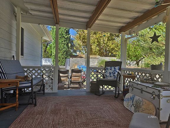 3rd image of 1525 Rim View Dr