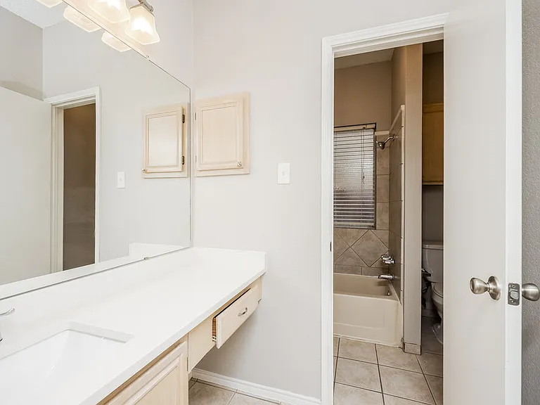 1330 Bogard Ln — Photo 14