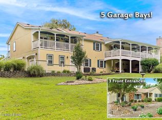 733 Saint Andrews Rd, Brandenburg, KY 40108