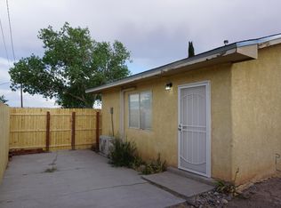 707 Luna Rd SW, Albuquerque, NM 87105