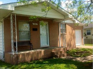 22 Aylwin Cres, Portsmouth, VA 23702