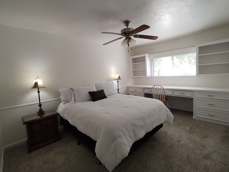 1st image of 1015 Lodgehill Ln