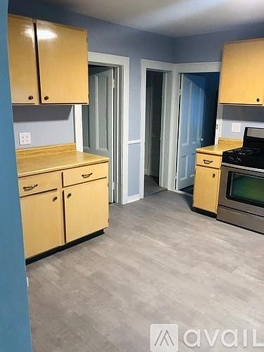 1st image of 60 Mary St #1
