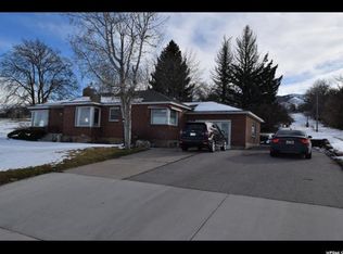 176 N 400 E, Hyde Park, UT 84318