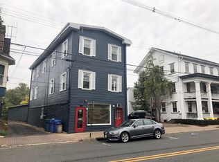 29 Race St FLOOR 3, Frenchtown, NJ 08825