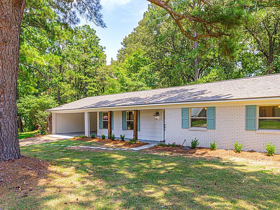 2nd image of 1209 Laurelwood Dr