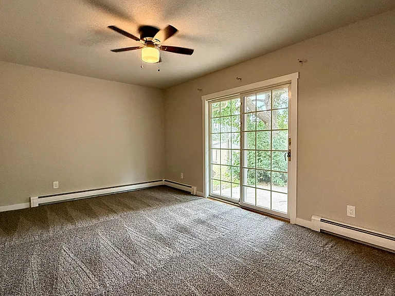 5330 Miranda Rd — Photo 30