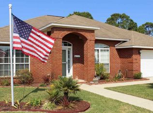 1935 Melissa Oaks Dr, Gulf Breeze, FL 32563