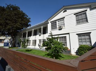 5220-26, Valley Village, CA 91607