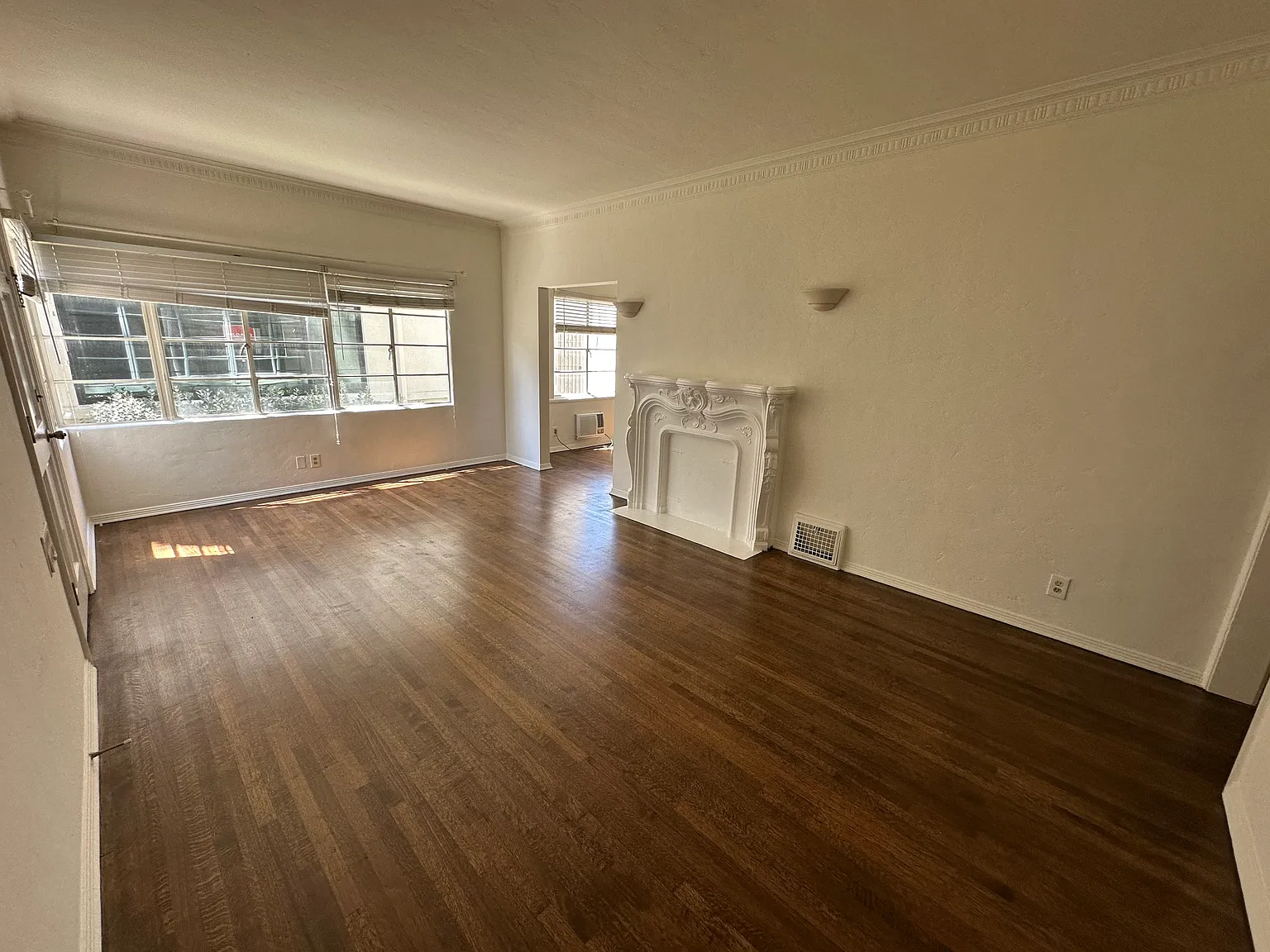 1 bed, 750 sqft, $2,550 — Photo 1