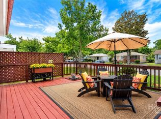 2218 Hanson Street, Savannah, GA 31404