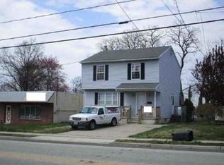 8317 River Rd, Pennsauken, NJ 08110
