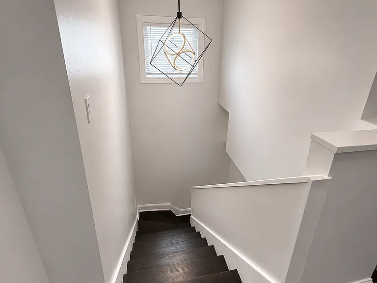 5617 S Lafayette Ave — Photo 28