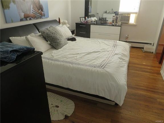 5th image of 108 Haseco Ave