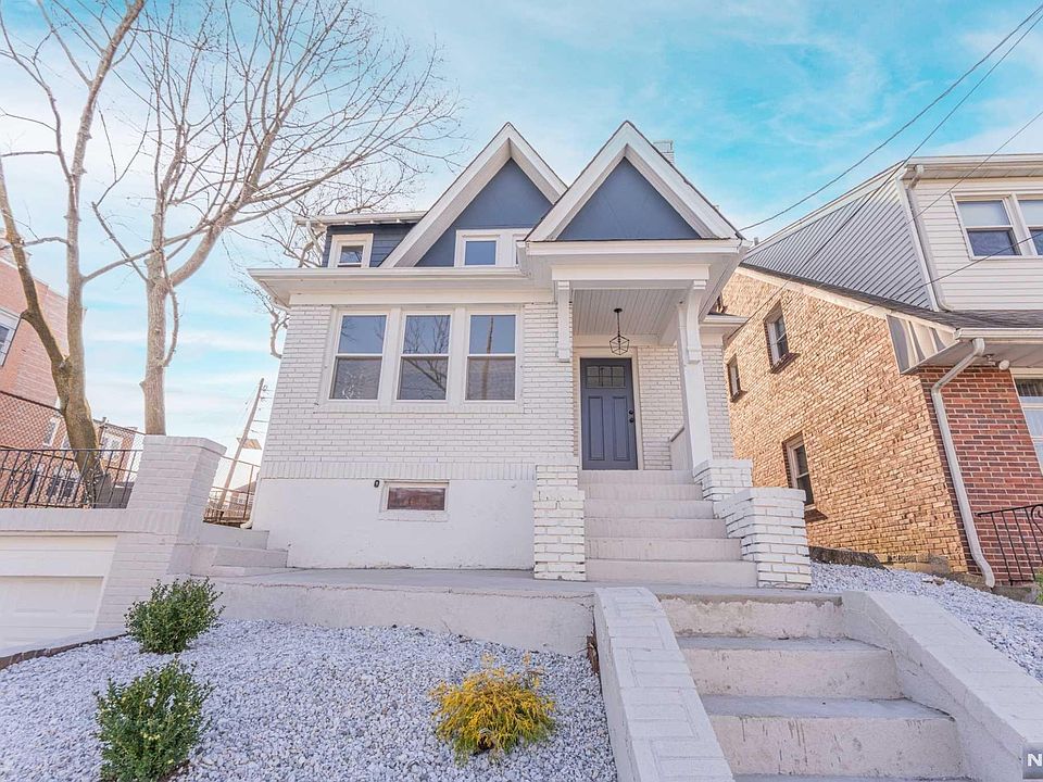 1st image of 80 Prospect Ave