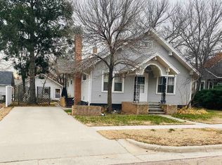 306 W Oak St, Oberlin, KS 67749