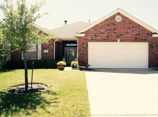 8424 Alison Ave, College Station, TX 77845