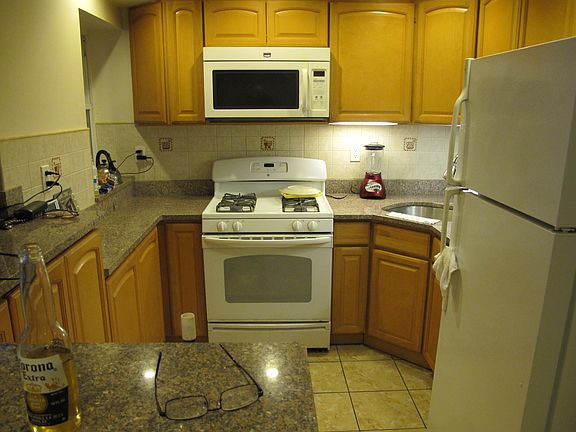 5th image of 4522 43rd Ave