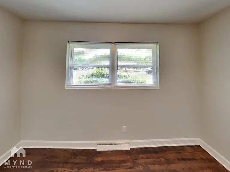 5201 Pinebrook Dr — Photo 16