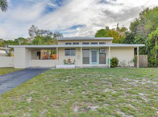 6366 Hampton Dr N, Saint Petersburg, FL 33710