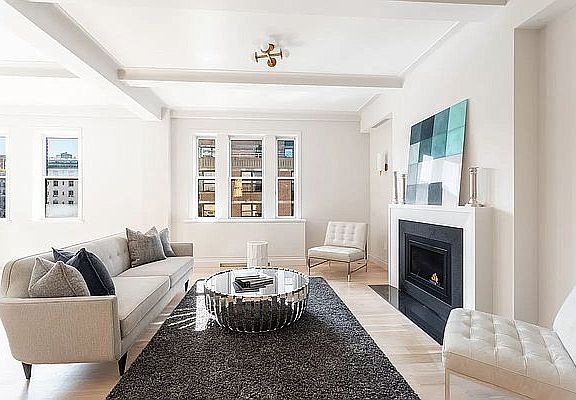 2nd image of 10 W 86th St #12A