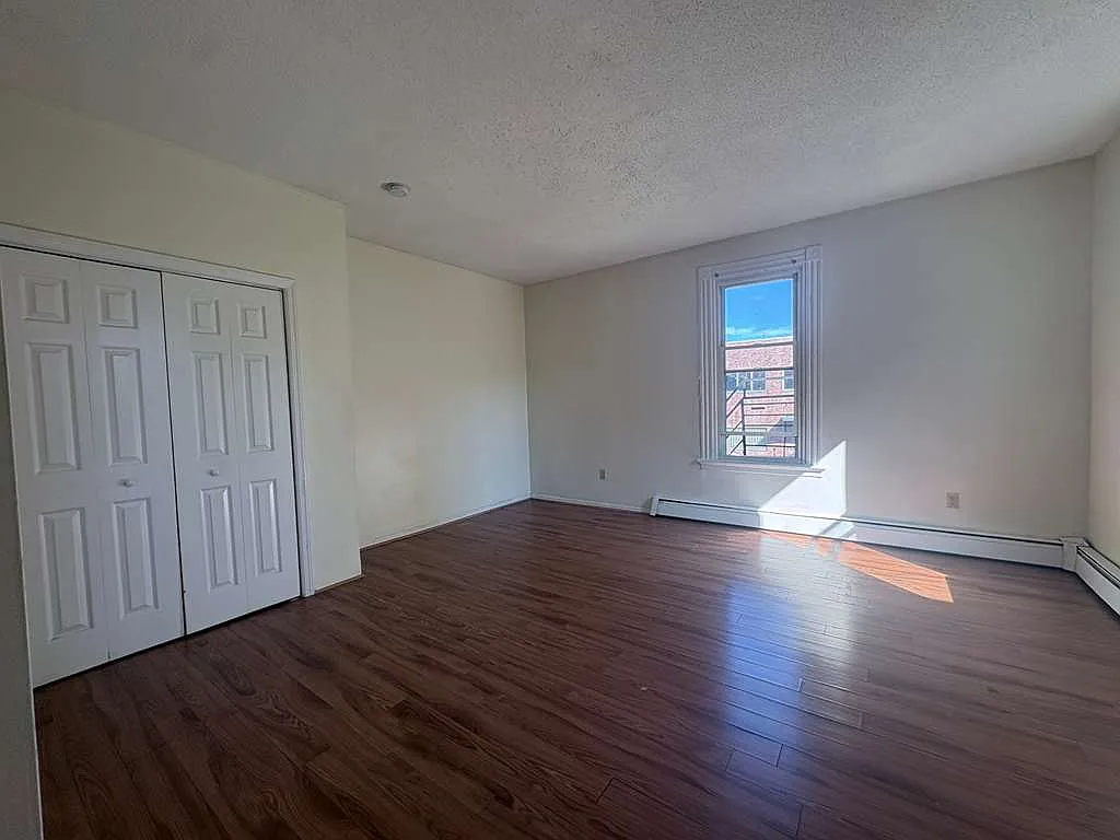 Studio, $1,295 — Photo 1