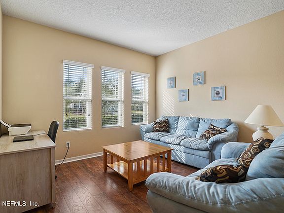 5th image of 838 Battersea Dr