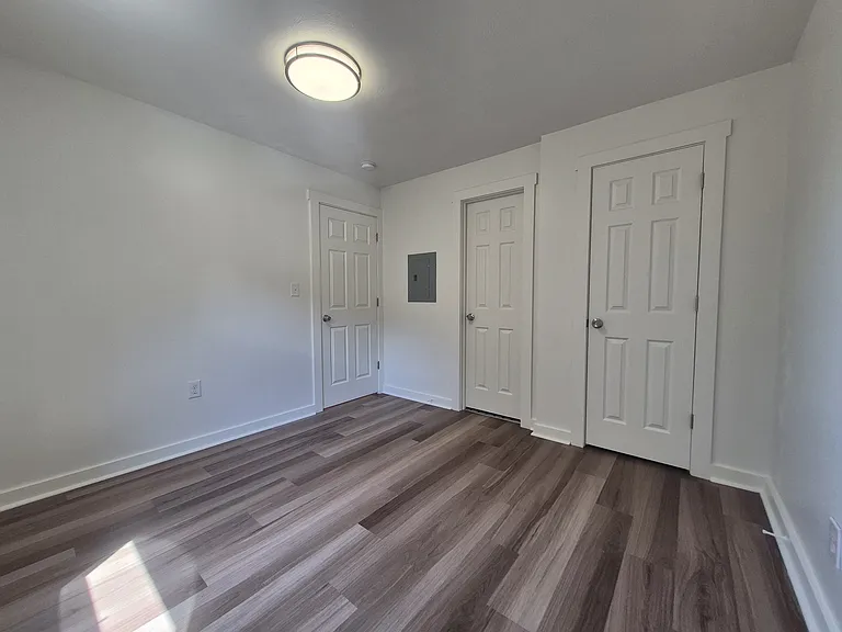Shadyside Apartments — Photo 68
