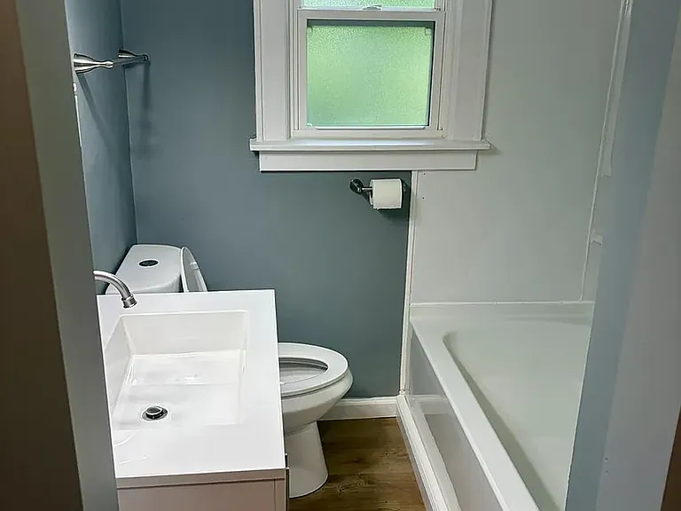580 Indiana Ave #1 — Photo 8