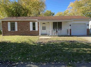 2011 Blue Ridge Dr, Terre Haute, IN 47802