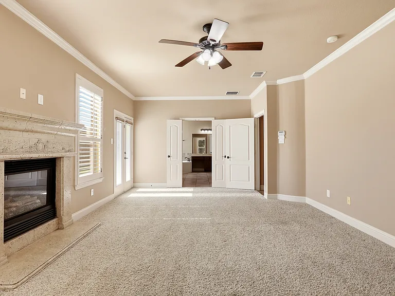 627 Seymour Dr — Photo 19