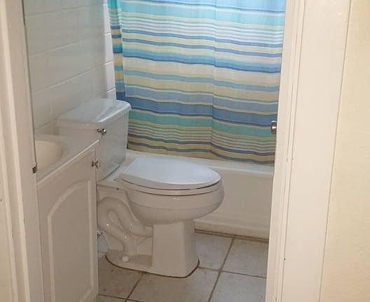 3rd image of 3711 Orient Ave #1